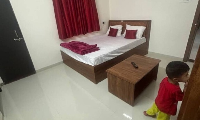 Pune Bed & Breakfast | 1 bhk comfy stay 2
