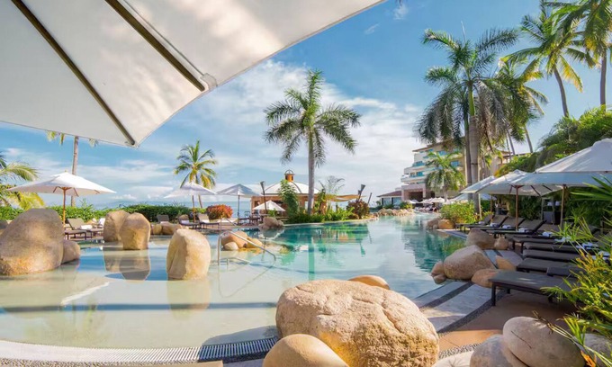 Conchas Chinas Resort | 1 BR Suite in Luxury Garza Blanca Resort Puerto Vallarta, 2 BR also available