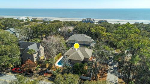 North Forest Beach House | 1 Lark Street 4th Row Ocean Private Pool Pet Friendly Near the Ocean, Shops & Restaurants