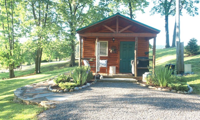 Paxinos Cottage | 1 Queen size bed &Love seat sofa, Creek view