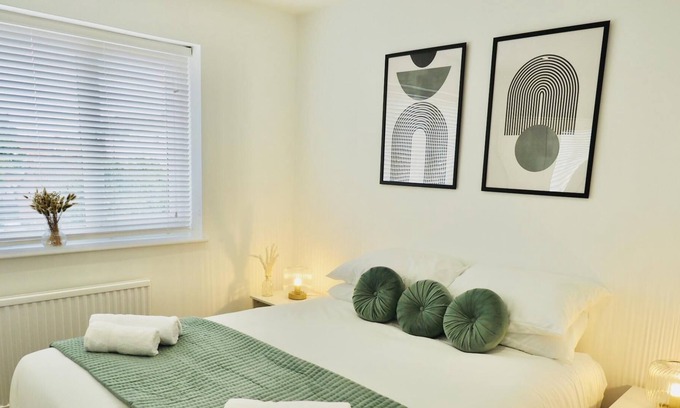 Taunton House | 1 St Margarets Court, Taunton