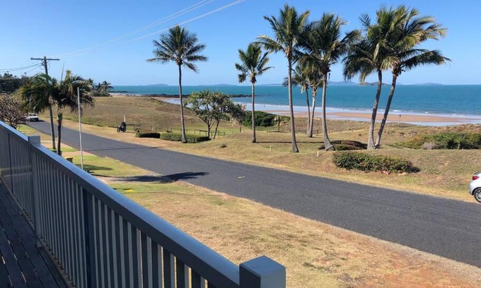 Emu Park House | 1 Wood Street, Emu Park (Star of the Sea)