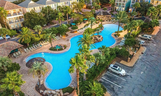 Villages of Crystal Beach House | 10-Min Walk to Beach | BBQ, Trolley & Heated Pool