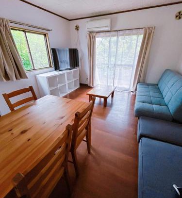 Minami Ward Apartment | 10-minute drive from Kumamoto Station, parking for 6 cars, large house that can accommodate up to 15 people