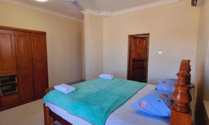 Stone Town Bed & Breakfast | 10 minutes walk from the harbor Home Stay Boutique Zanzibar bed and Breakfast 2