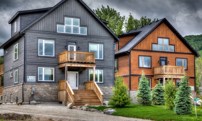 The Blue Mountains Ski Chalet | 100 Pilsen Way