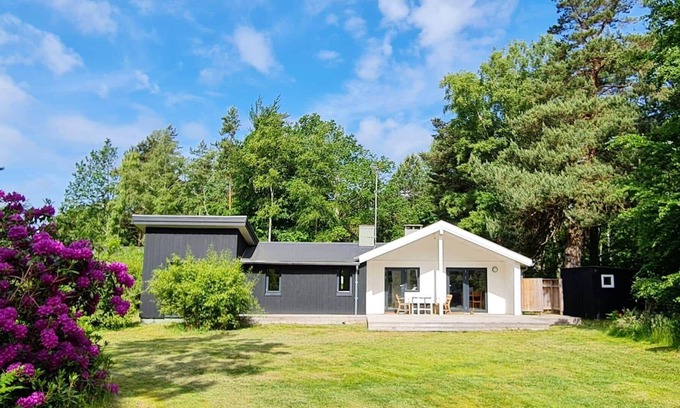 Nykobing Sjaelland House | 10085-1 Nykøbing Sj - Østvej 16