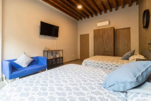 Historic Center House | 105 Centrico Zocalo apt 2Bdrm 2bath AC Rooftop