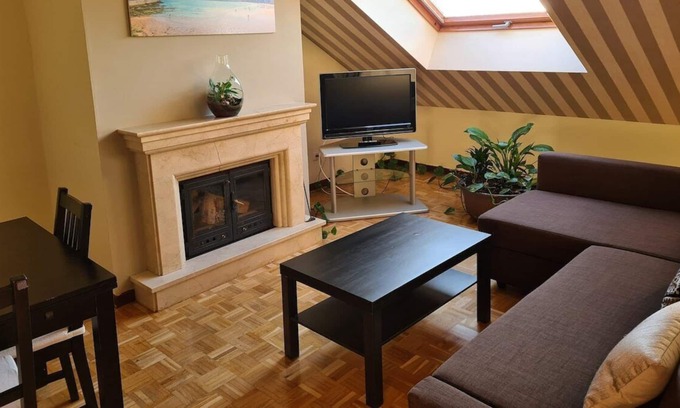 Distrito Oeste Apartment | 106A Ático con garaje en la Calzada