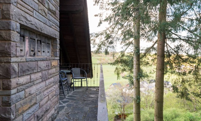 Immerath Apartment | 110 m² Apartment ∙ 1 bedroom ∙ 7 guests