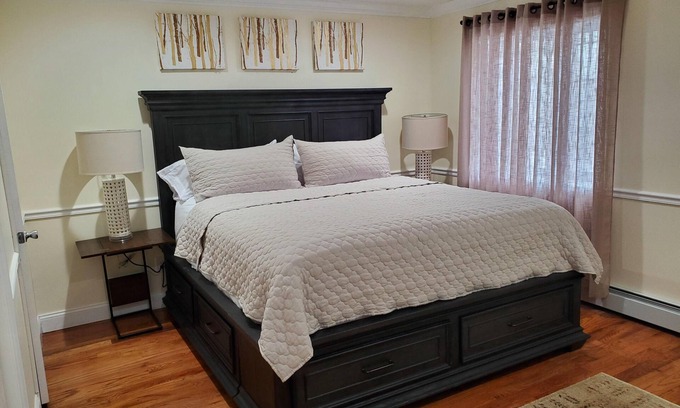 Queens Apartment | 1118-1 First roll out loud