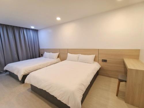 Pauh Hotel | 1188 GUEST HOUSE