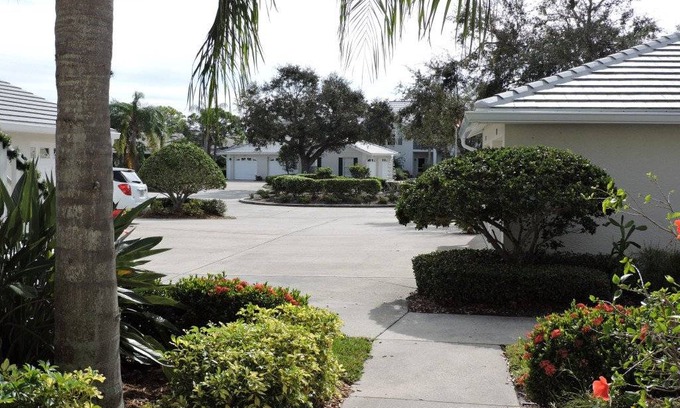 Plantation Condo | 119 m² Condo ∙ 2 bedrooms ∙ 4 guests