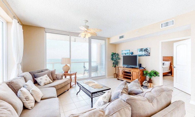 Navarre Beach Condo | 11th Floor Gulf Front Condo Great Amenities & Private Beach Access