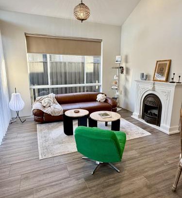 Brabham House | 12 Beautiful Brabham Big Backyard 4br Parking