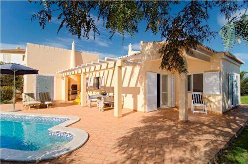 Alfarrobeira House | 120 m² House ∙ 2 bedrooms ∙ 4 guests