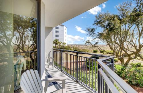 Isle of Palms House | 123D Shipwatch by AvantStay Beach Access Pool