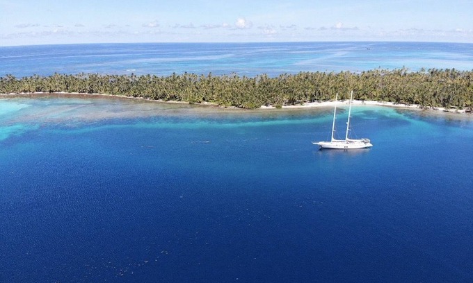 Carti Tupile Boat Rental | 125' Schooner : Sailing yacht for your next experience.