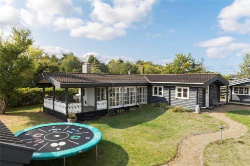 Hillerod House | 1359-N-Hillerod-Lykkesholmvej-20