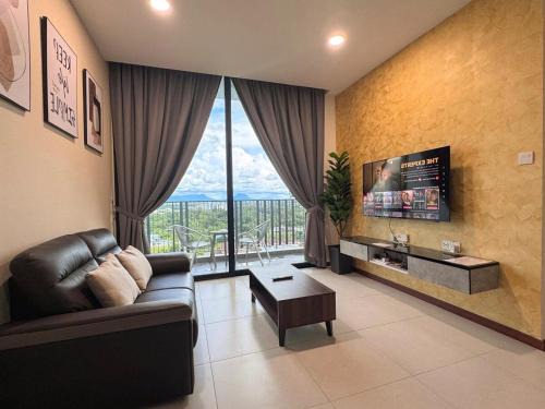 Taman Charming Apartment | 13th FL-The Podium-3R2B-Free 2 Parking-12 Pax