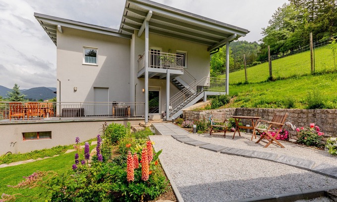 Puchberg Am Schneeberg Apartment | 140 m² apartment surrounded by nature