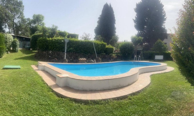 Quartiere XX Ardeatino Apartment | " 15 min. Circus Maximus, Colosseum " Lofts in Villa, Pool and Free Parking,