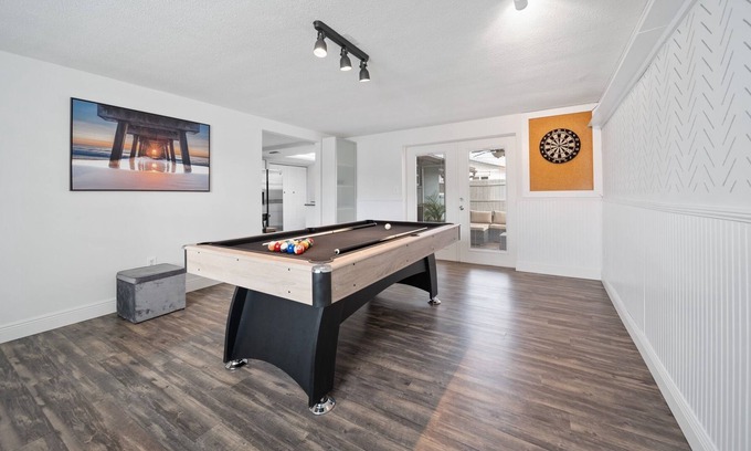 Regency Park House | 15 min from the beach