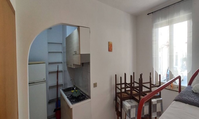 San Leo Apartment | 15 min from Tropea! Two-room apartment in Briatico