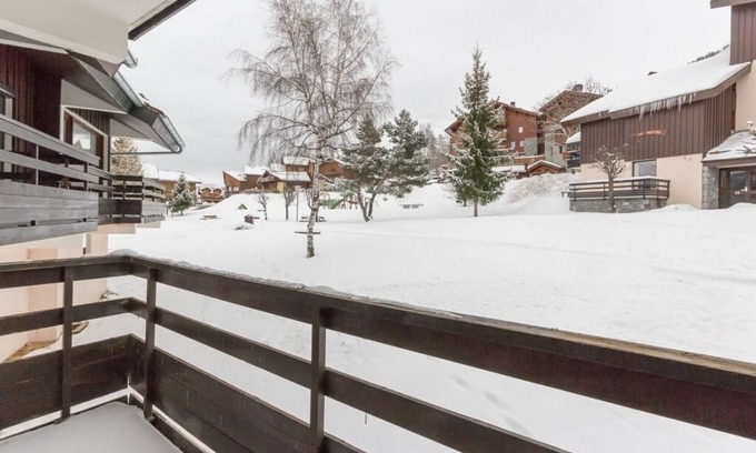Montalbert Apartment | 150m from ski slopes, 2nd floor, balcony, tv, ski locker, 27m², Montalbert