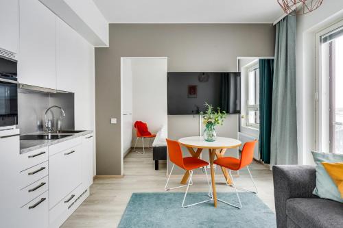 Tampere Apartment | 15th floor apartment on top of Nokia Areena w Wifi