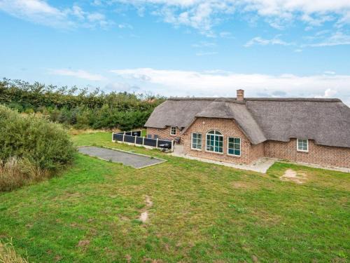 Sundhuse House | 16 person holiday home in Ulfborg