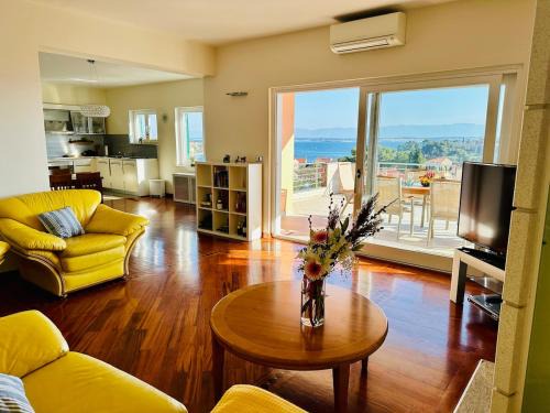 Preko Apartment | 160 sqm Sea View Apartment