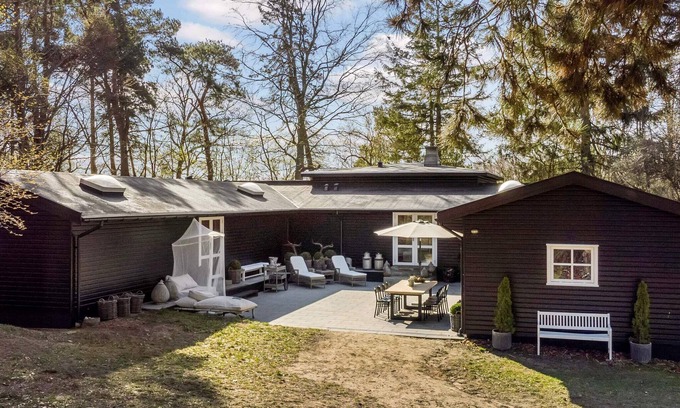 Frederiksvaerk House | 18 person holiday home in Frederiksværk-By Traum