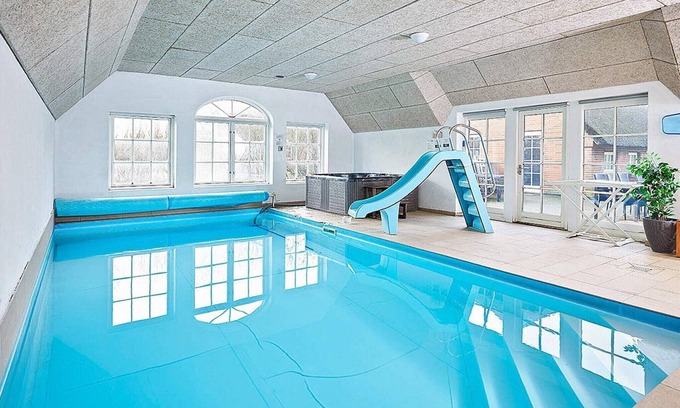 Øby House | 18 person holiday home in Ulfborg