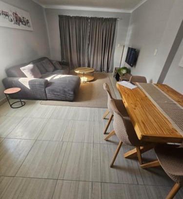 Gordons Bay Central Apartment | 180 Mont Blanc