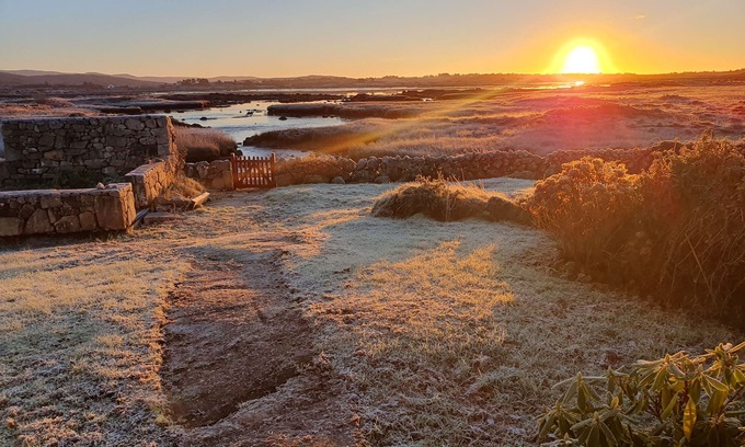 Rosduff House | 190m2 cottage, in the heart of Connemara, on the edge of a magnificent bay