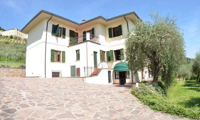 Vicopelago Apartment | 196 m² Apartment ∙ 4 bedrooms ∙ 8 guests