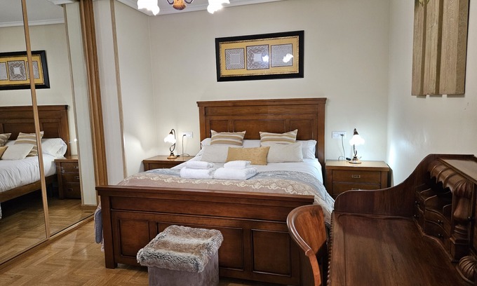 Distrito Oeste Apartment | 1A109 Manual de los sueños