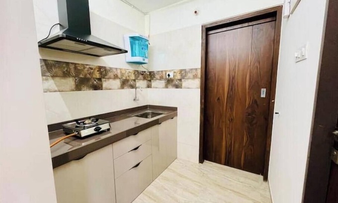 Kandivali East Apartment | 1BHK Cozy Service Apt in Malad west