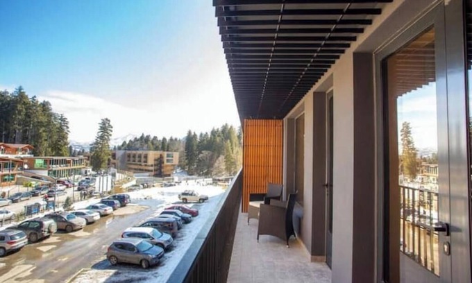 Bakuriani Apartment | 1BR apart 1 min from M Kokhta