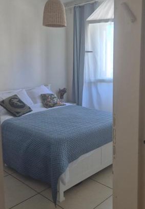 Jaffa Apartment | 1BR Apartment with Mamad Bedroom and Parking, 250 m to the Sea and Flea Market