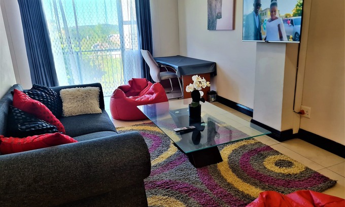 Menlyn Apartment | 2 bed 2 bath Apartment, Menlyn