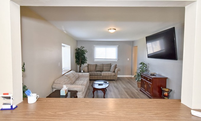 Anchor Bay Harbor Apartment | 2 Bedroom, 1 Bath, Upper level, Sleeps 8, Boat Well Included, Near Boat Launch