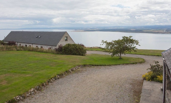 Fortrose Cottage | 2 bedroom accommodation in Rosemarkie