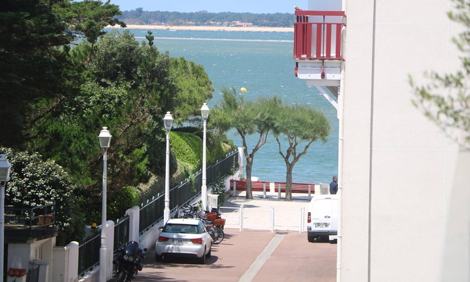 Le Moulleau Apartment | 2 bedroom apartment, in Moulleau, 100m from the beach