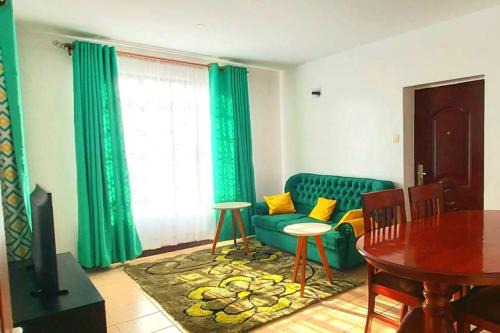 Athi River Apartment | 2 bedroom Apt 20 min to JKIA Airport,SGR Train St.
