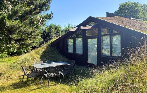 Dannemare House | 2 Bedroom Awesome Home In Dannemare