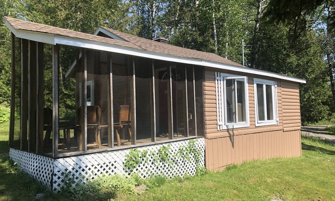 Marten River Cottage | 2 Bedroom Cottage - Newly Updated in Marten River, ON - Olive the Lake Cottage #1