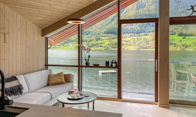 Sykkylven House | 2 bedroom cozy home in Straumgjerde