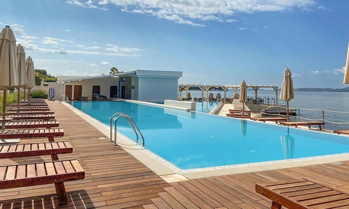 Kozino Apartment | 2 bedroom nice apartment in Petrcane